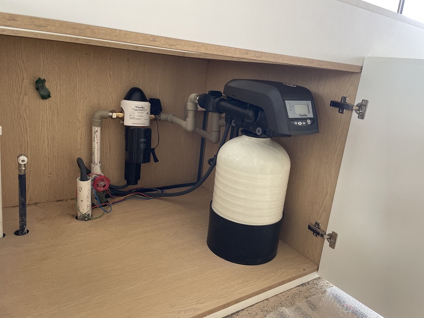 深圳南山一小區(qū)客戶安裝前置過濾器+中央凈水器案例(圖3) 1 (3).jpg