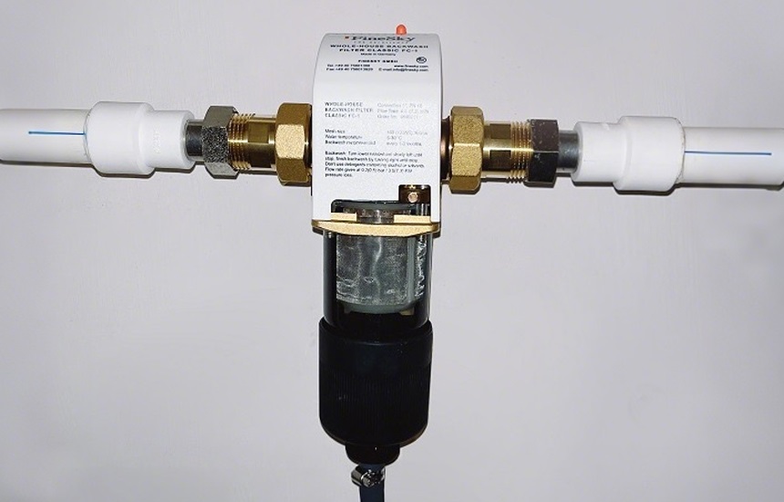 上海東方鴻璟園安裝前置過濾器與反滲透凈水器案例